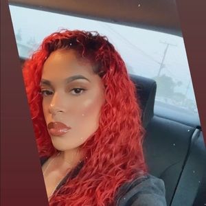 Meet your Posher, Ayana